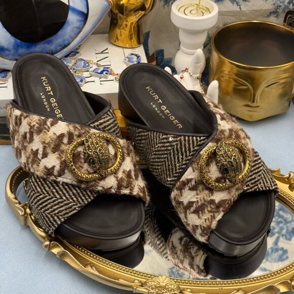 🆕 KURT GEIGER LONDON 🧿 NWOB Chelsea Drench Cross Strap Sandal, Brown Sz US 7 - Picture 3 of 16